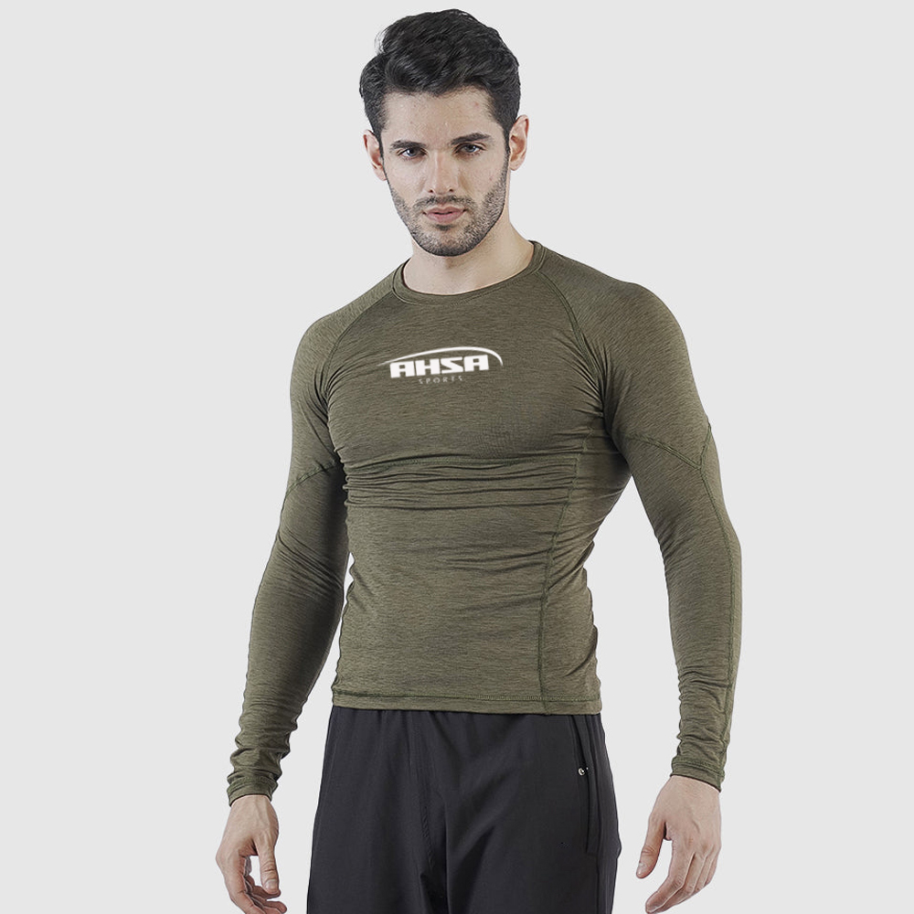Athletic Fit Rash Guard for Active Individuals